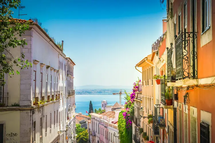 Finding Affordable Property Rentals Portugal for Your Family